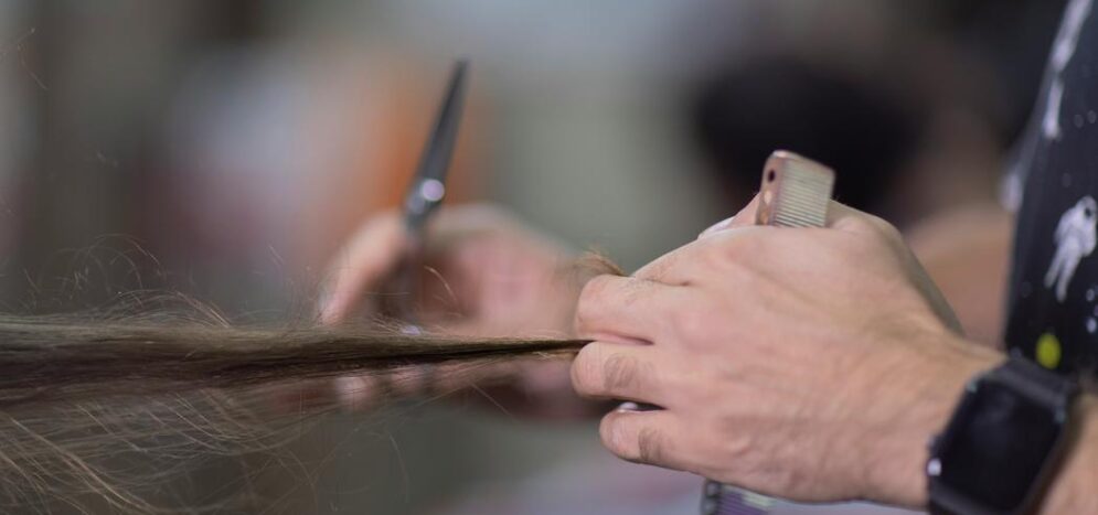 Fond dur parquet : à quoi sert-il avant vitrification