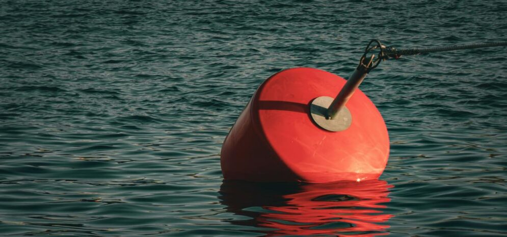 Ponçage parquet flottant : est-ce possible