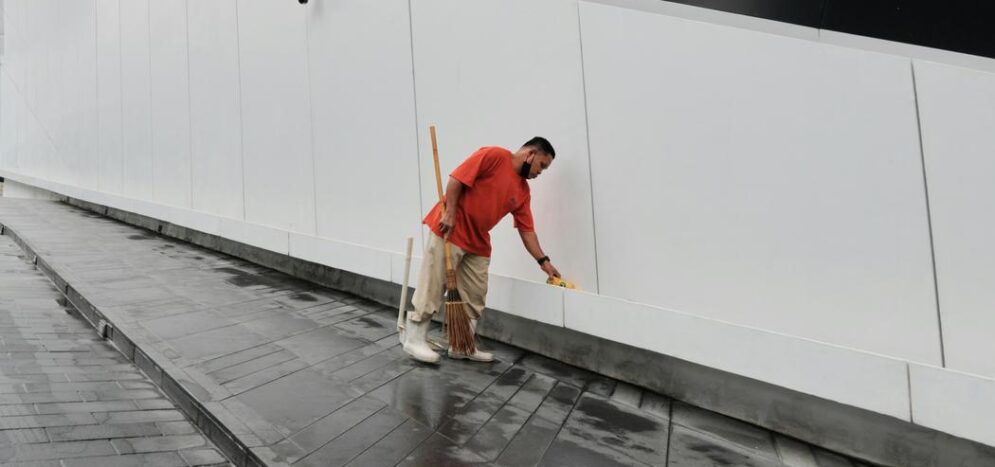 Tarif ponçage et vitrification parquet : guide complet