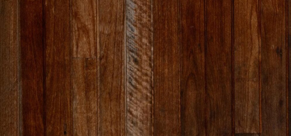 Comparatif parquet massif contrecollé stratifié avantages et inconvénients